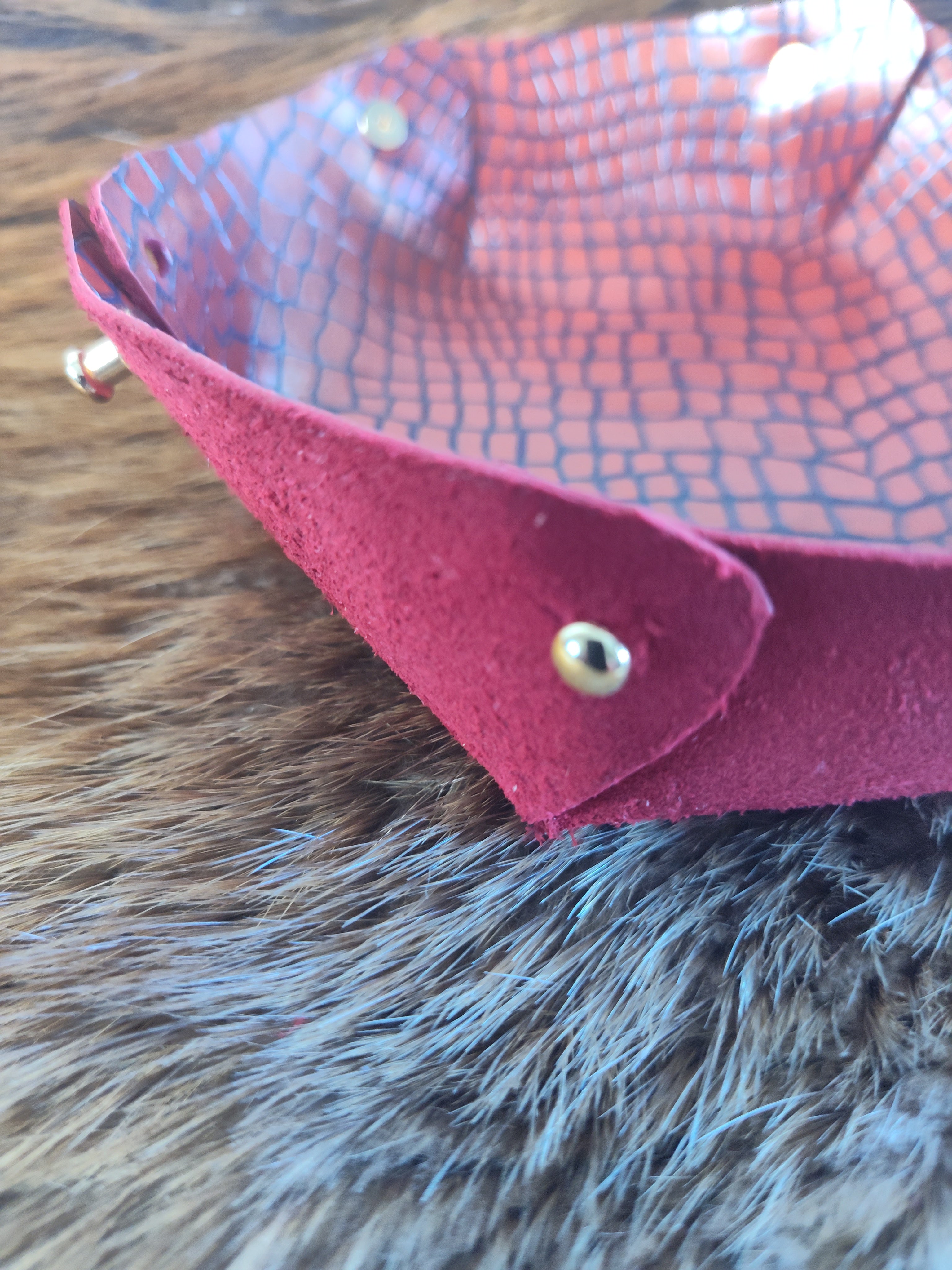Red Alligator Valet Tray