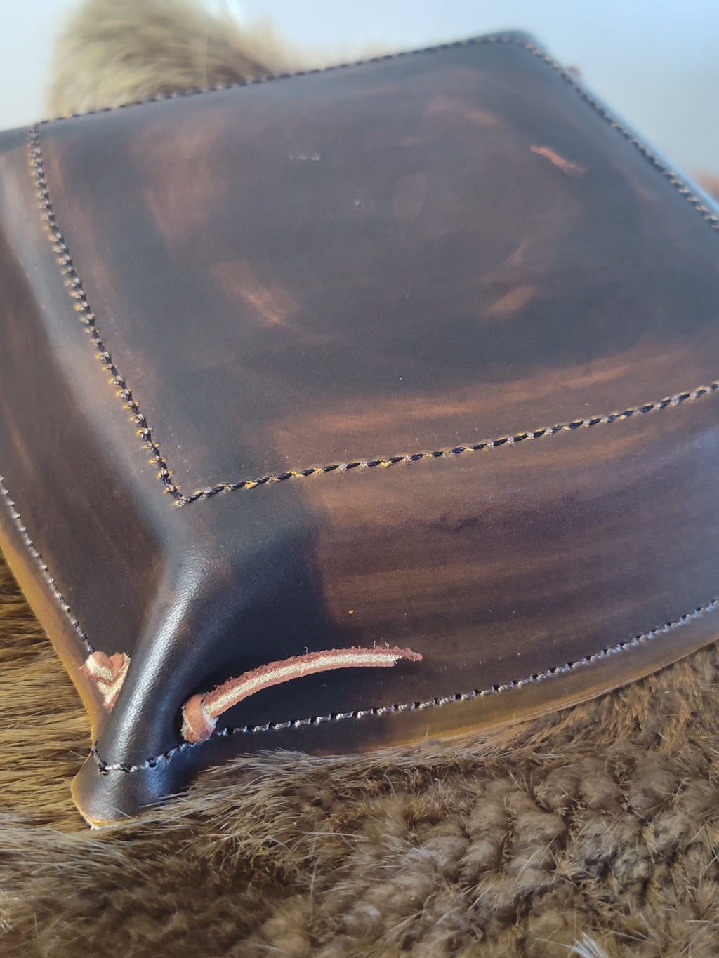 Valet Tray hide on
